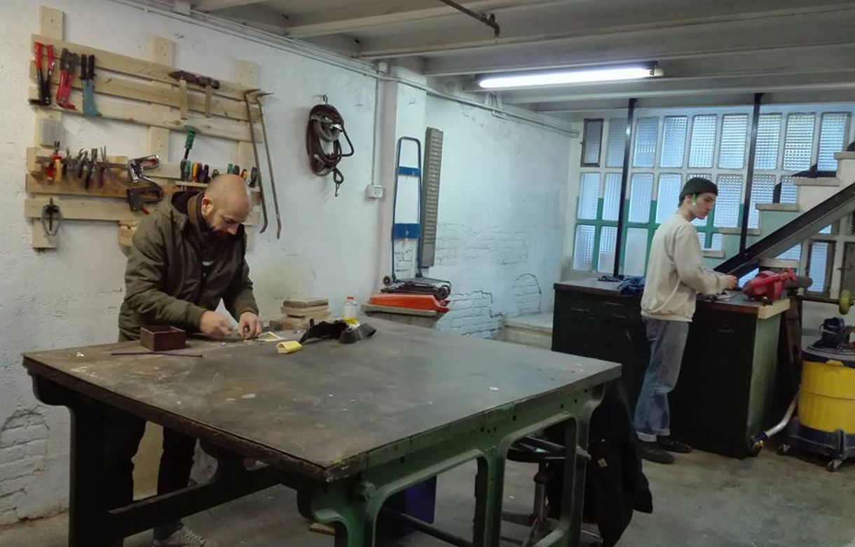 Taller compartido para makers, arquitectos, diseñadores y aficionados. Alquiler Carrer Ciutat de Granada, 71Barcelona