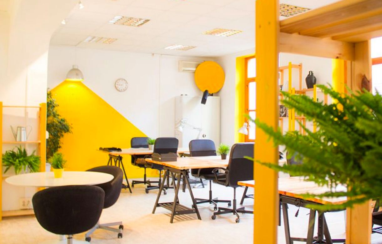 Alquiler oficina compartida Valencia. Alquiler Calle del Moro Zeit, Valencia