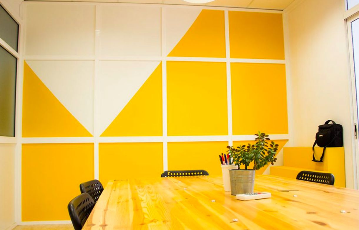 Alquiler oficina compartida Valencia. Alquiler Calle del Moro Zeit, Valencia