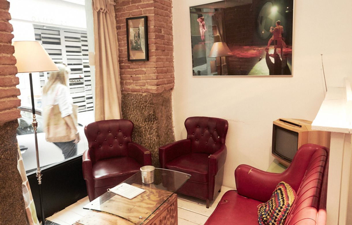 Espacio gratuito para exponer en Madrid. Calle del Olmo, 12, 28012 Madrid (Bar El Figurante)