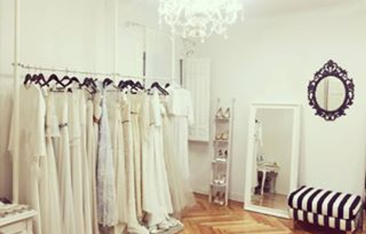 Tienda compartida (exposición) en Madrid (Barrio Salamanca) Calle de Hermosilla, Madrid