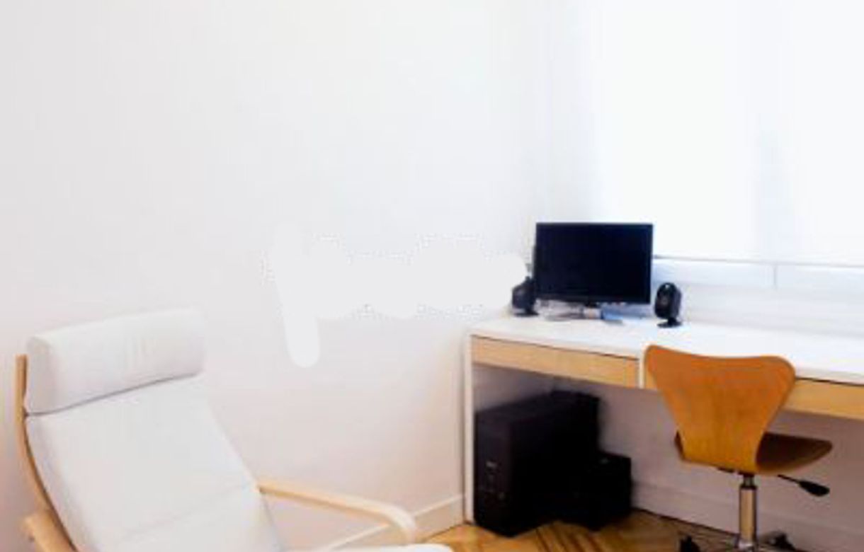 Alquiler de oficina o despacho para psicólogos Madrid. Alquiler Calle de Guzmán el Bueno, Madrid