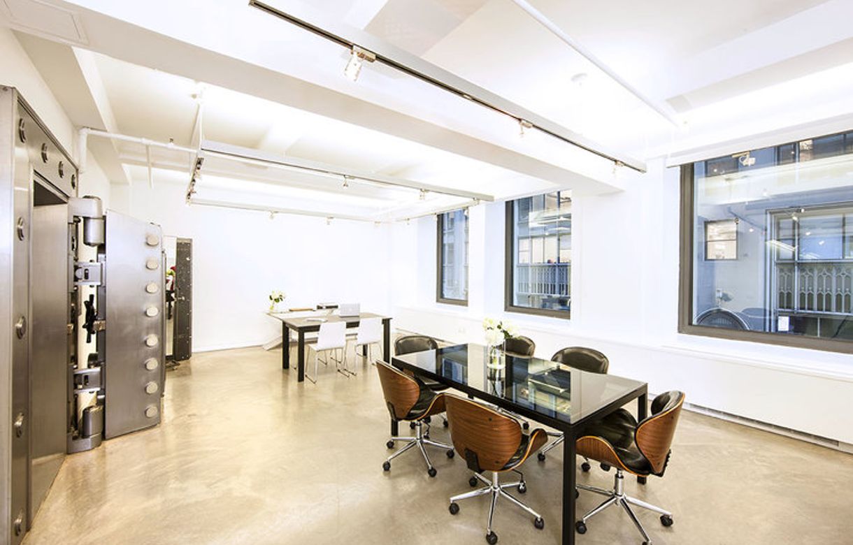 Coworking space NY. 530 7th Ave, New York, NY 10018