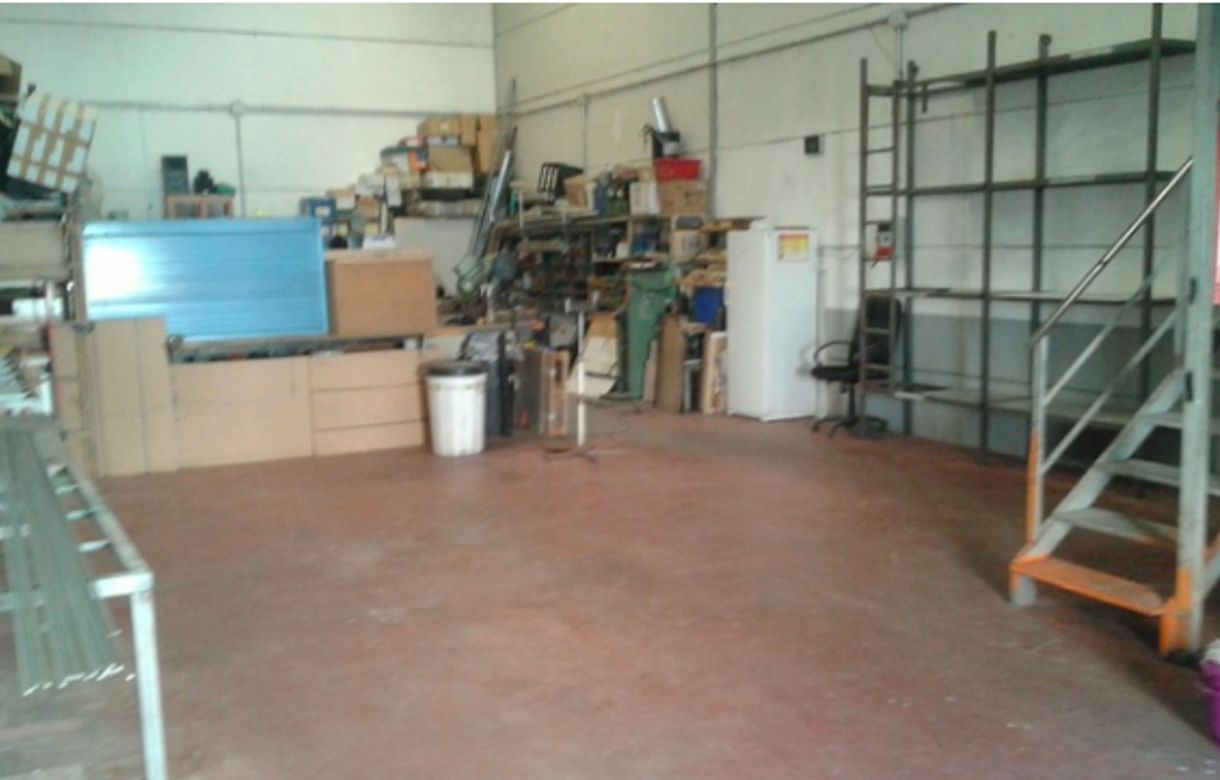 Alquiler de Nave compartida Madrid (Mostoles)