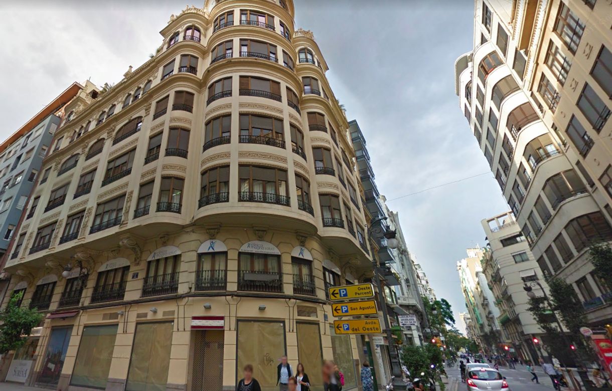 Despachos compartidos en el centro de Valencia. Alquiler en la Plaza del Ayuntamiento de VLC