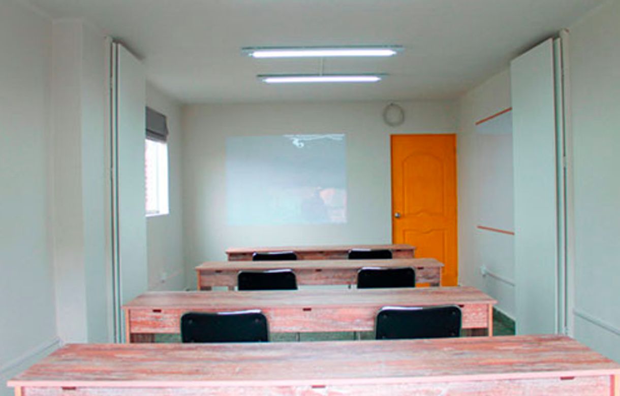 Espacio coworking con despachos independientes. Alquiler calle Alfredo Maldonado, Lima