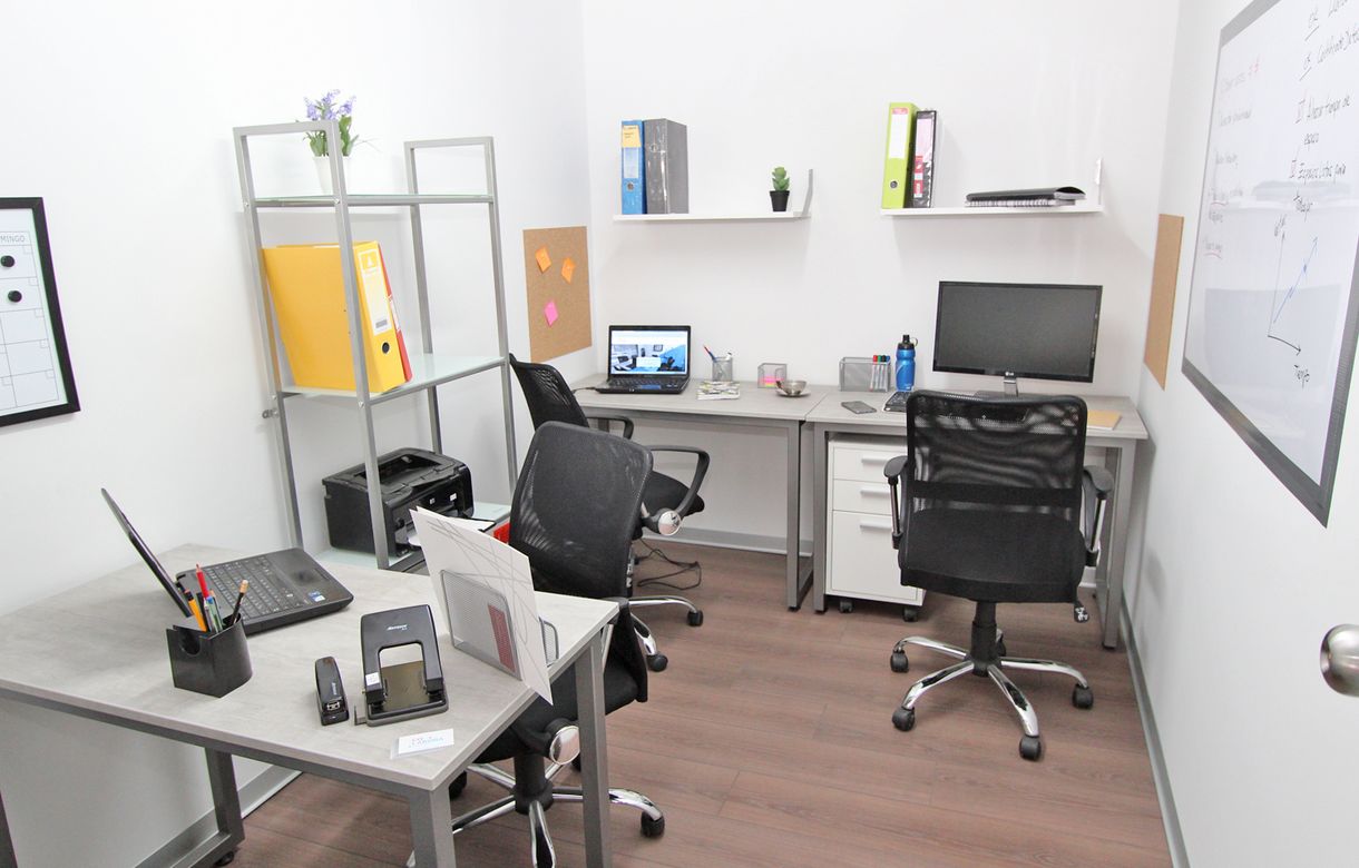 Sala de reuniones, coworking y oficinas privadas en alquiler en Lima