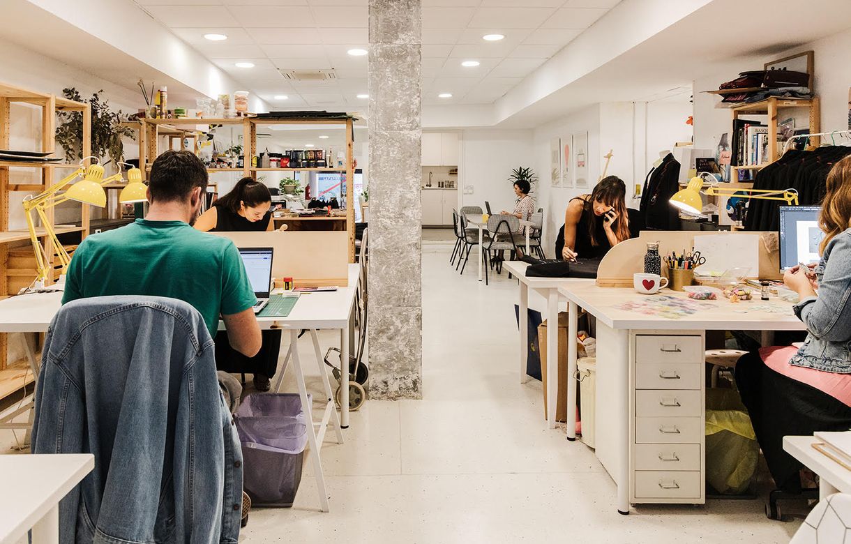 Alquiler estudio Madrid compartido por artistas y artesanos en Lavapiés