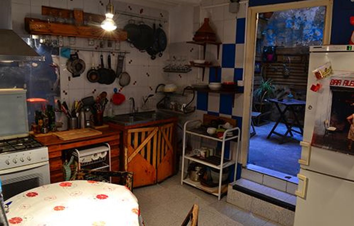 Locales compartidos por la Zona del Raval, Barcelona. Ideal para pintores, dibujantes, diseñadores