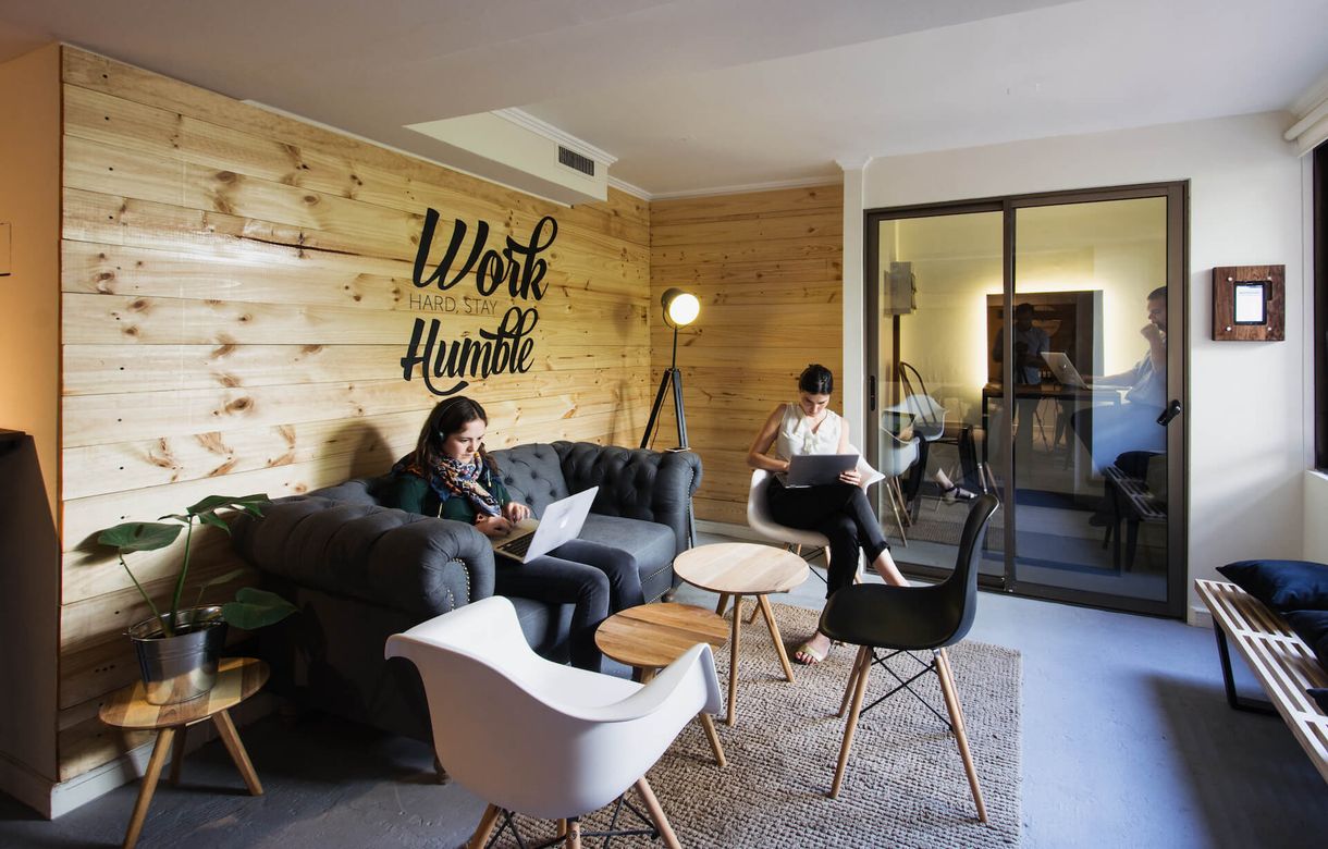 Coworking en Santiago. Arriendo en San Sebastián 2909, Las Condes, Chile