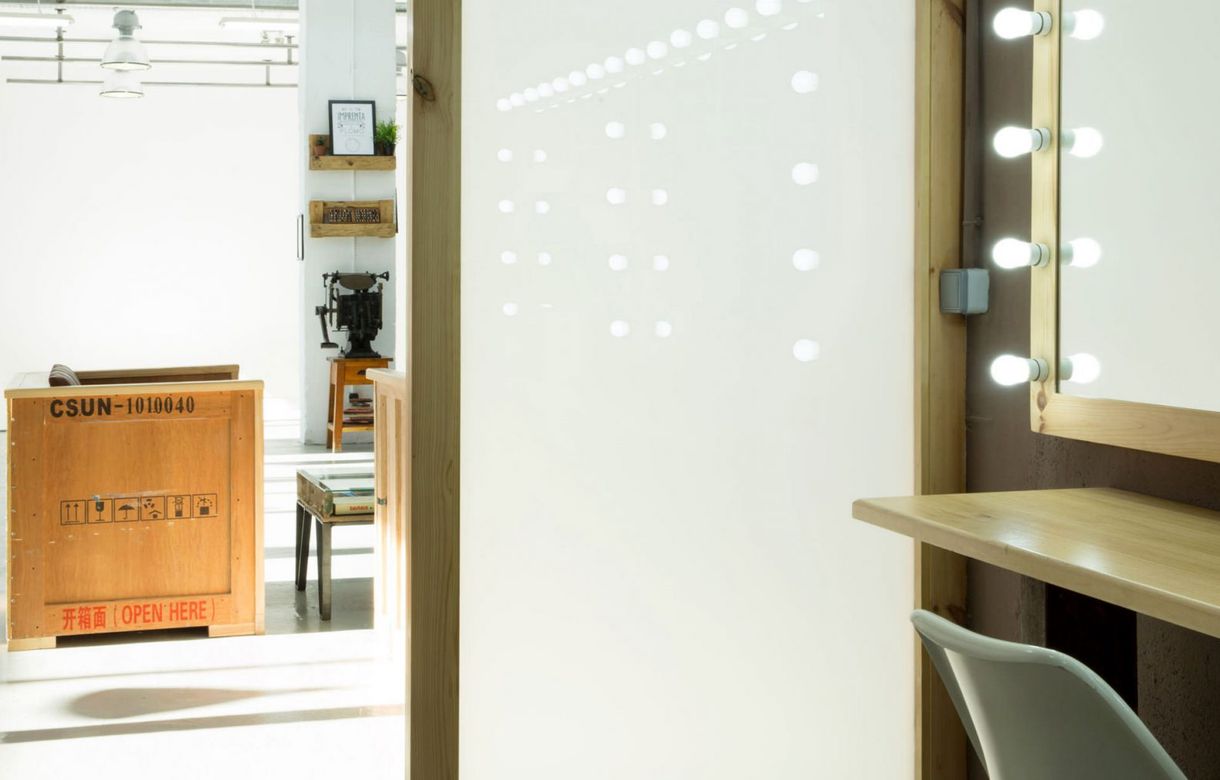 Estudio fotográfico en alquiler para rodajes y sesiones fotográficas