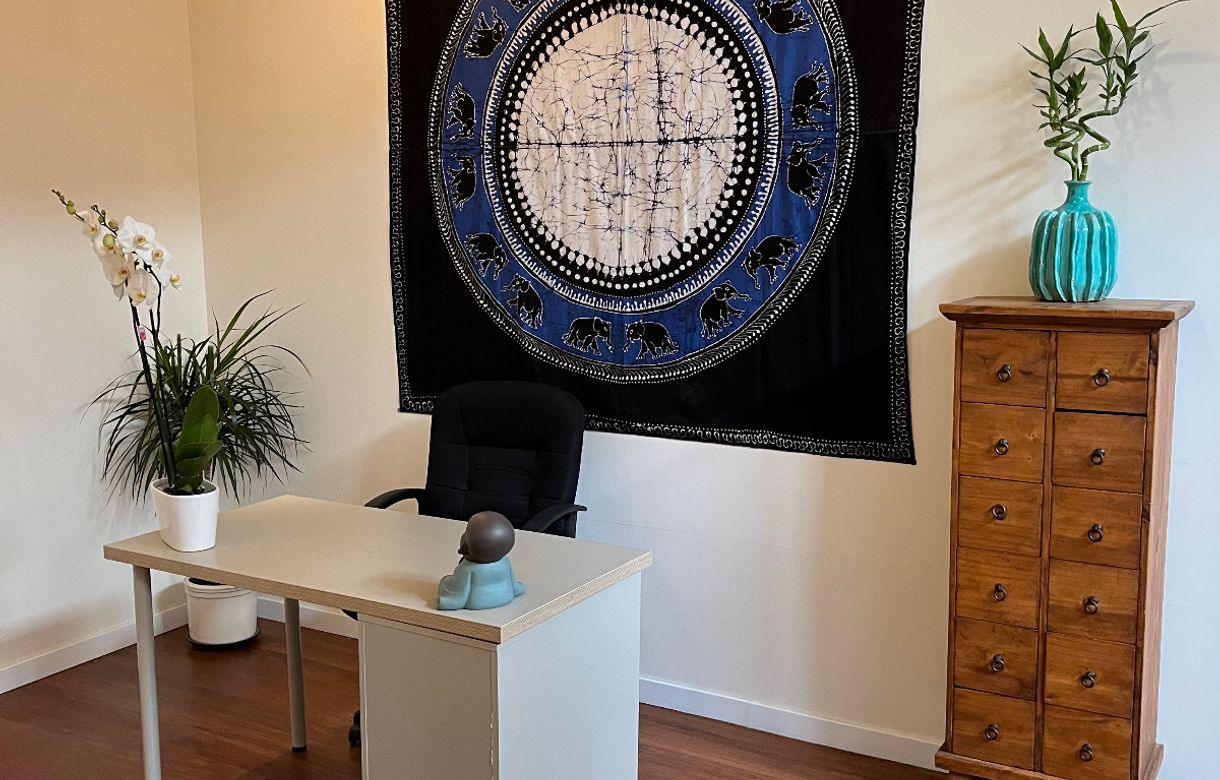 Alquiler cabina masaje valencia | Sala en Valencia | Consulta