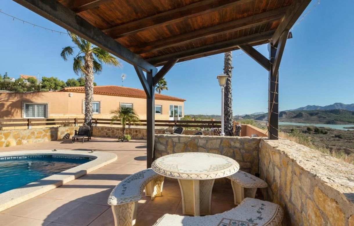 Casa retiros espirituales, yoga, terapias...