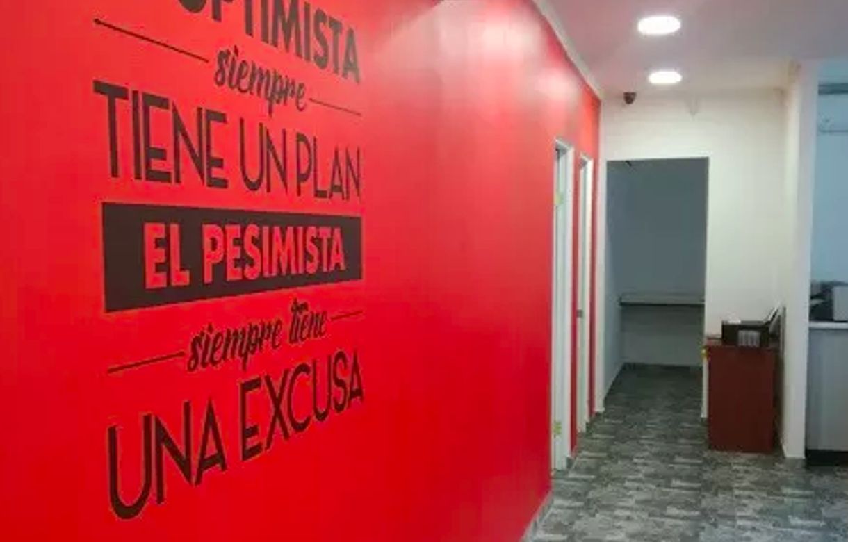 Oficina Santiago | Arriendo en Guemes 143