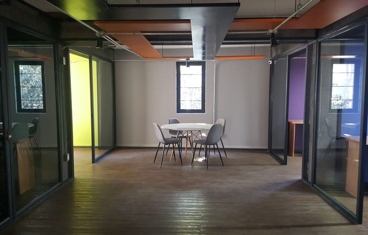 Coworking Hub - The Place Coworking Hub