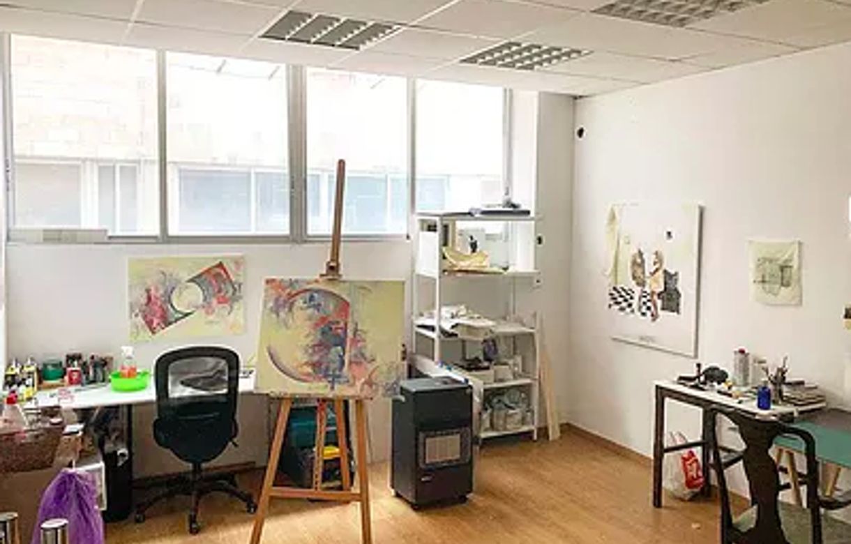 Local de ensayo y taller para artistas