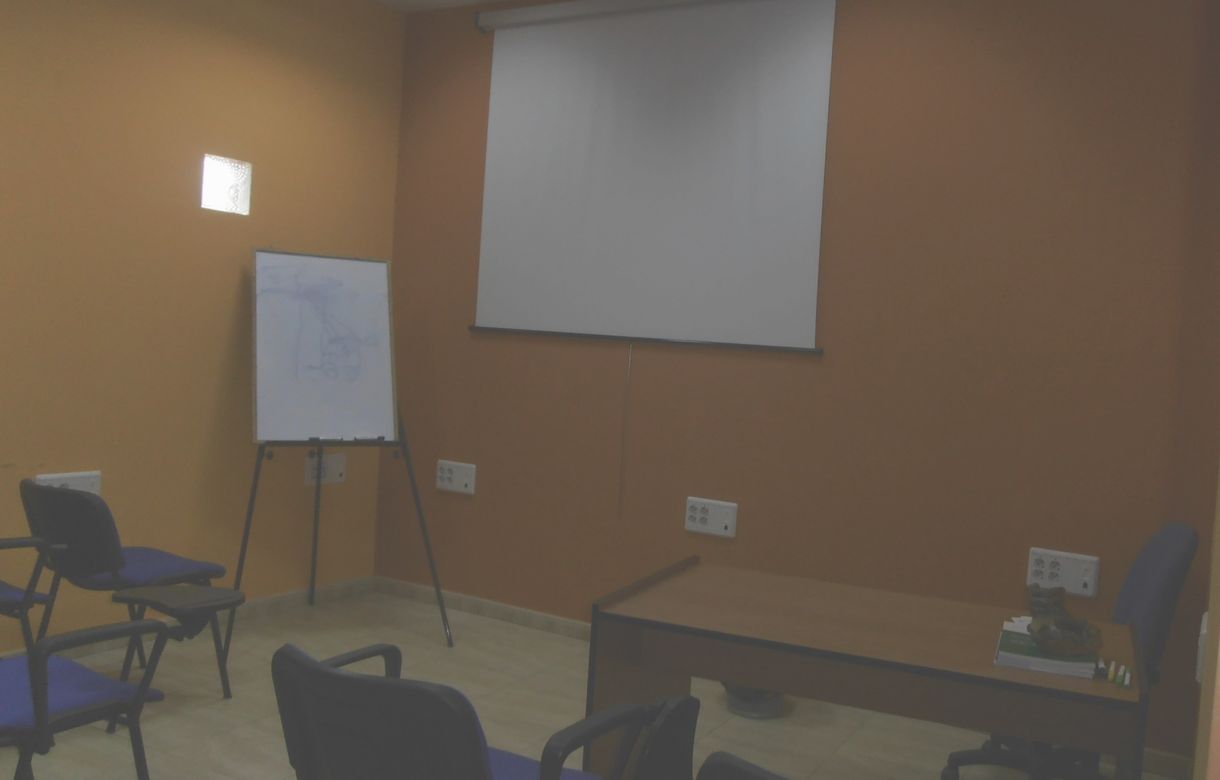 Alquiler Benavente de despachos, sala de formación, por horas, días semanas