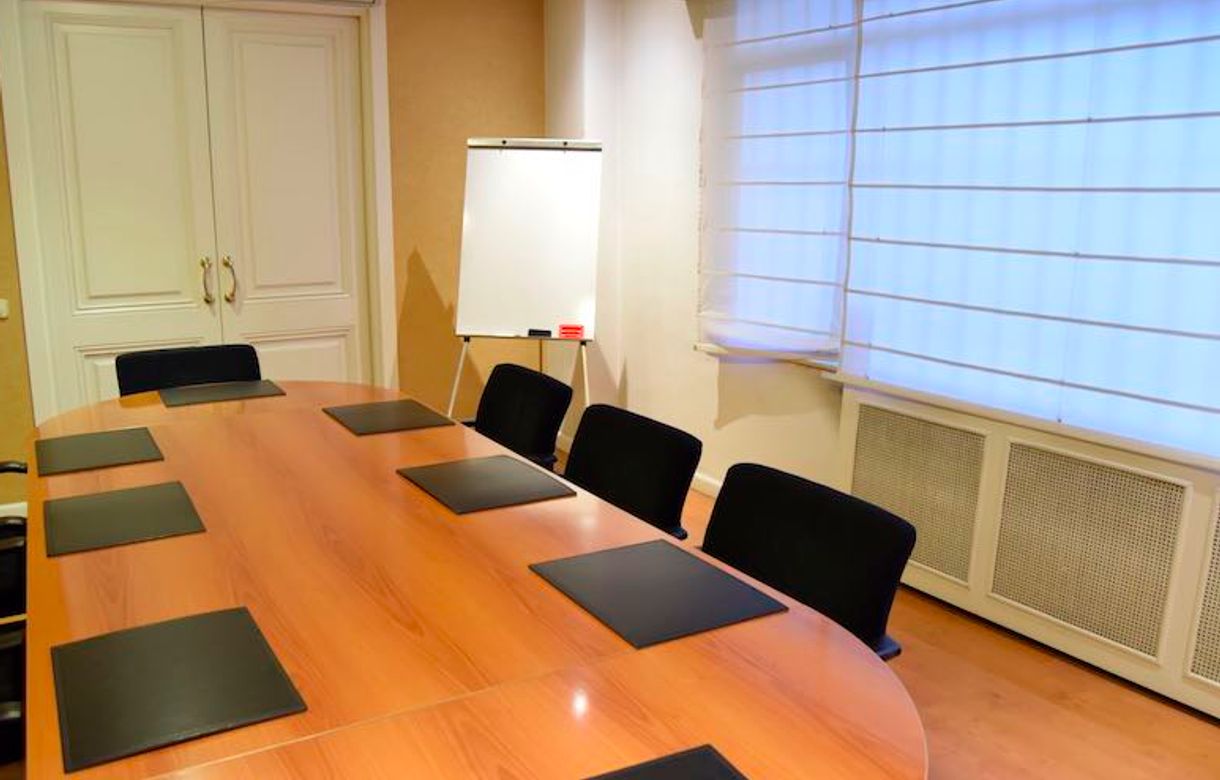 Alquiler calle Velazquez | Salas de reuniones y formación | Oficinas YA