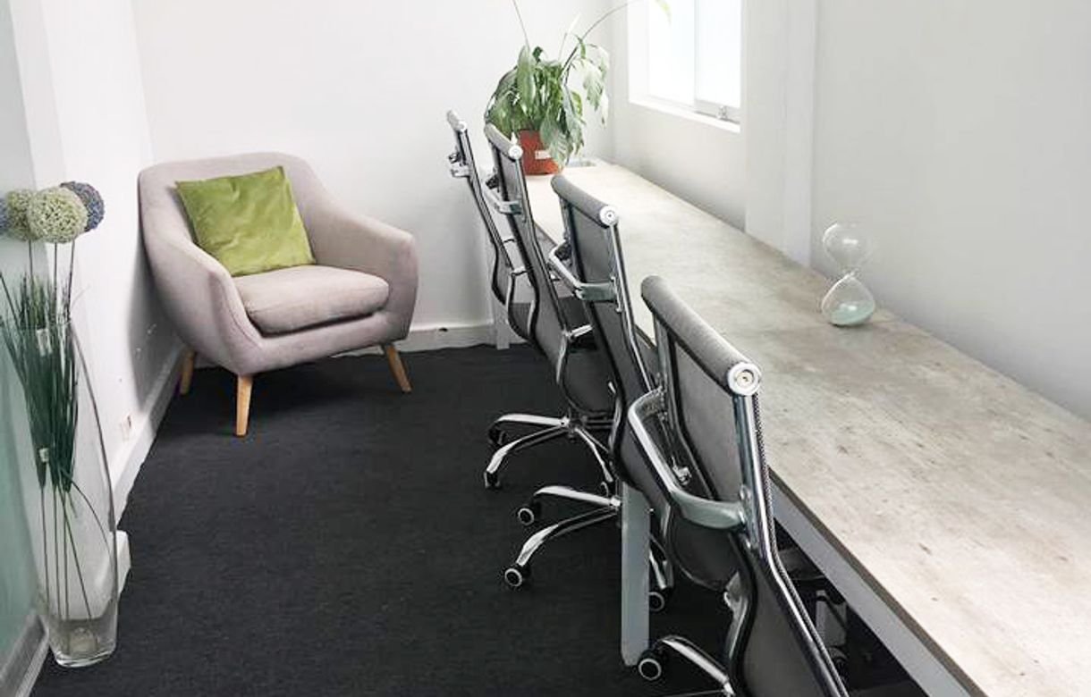 Alquiler oficinas en Miraflores | Oficinas compartidas y salas para talleres amuebladas