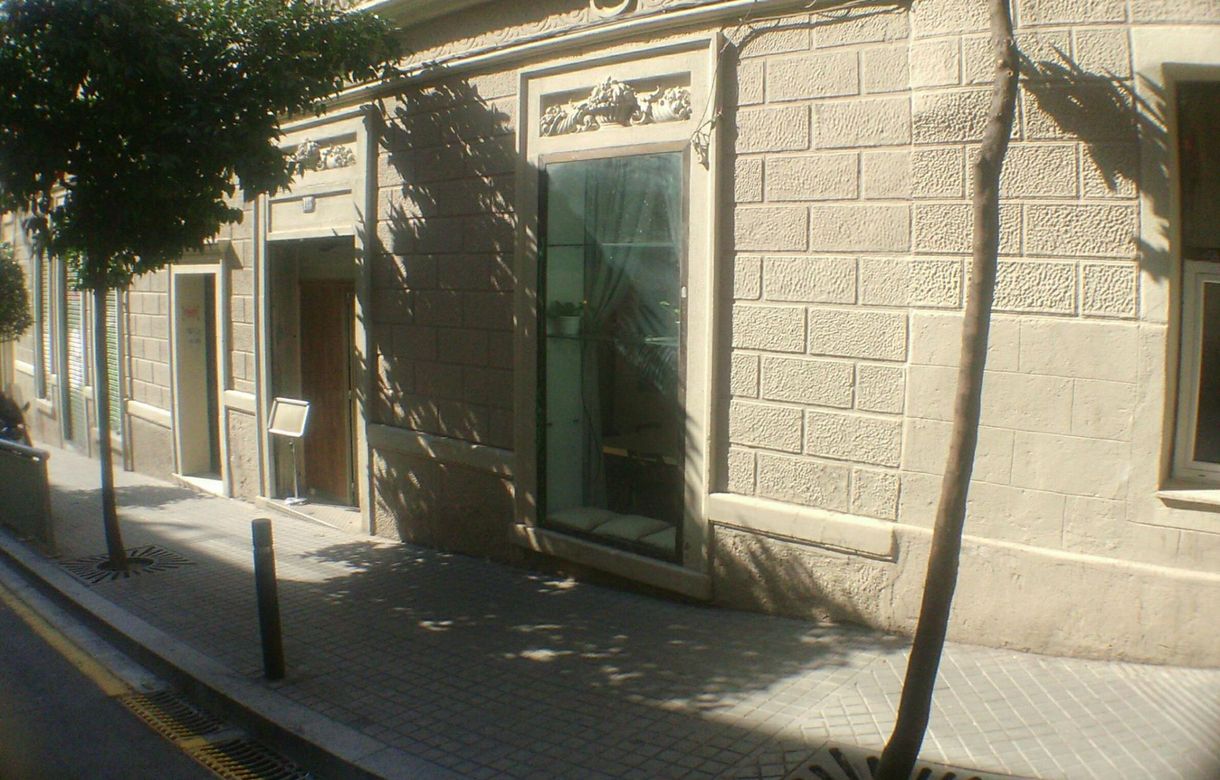 Espacio para yoga y diferentes terapias en alquiler