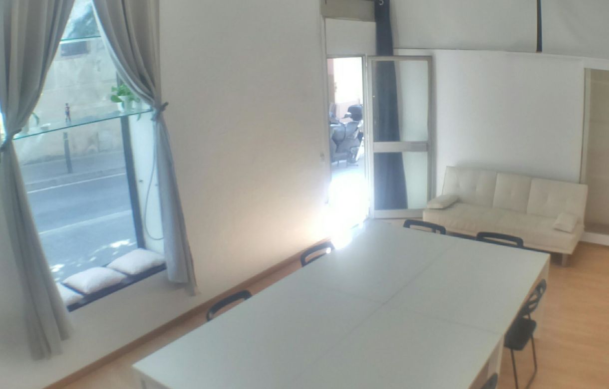 Espacio para yoga y diferentes terapias en alquiler