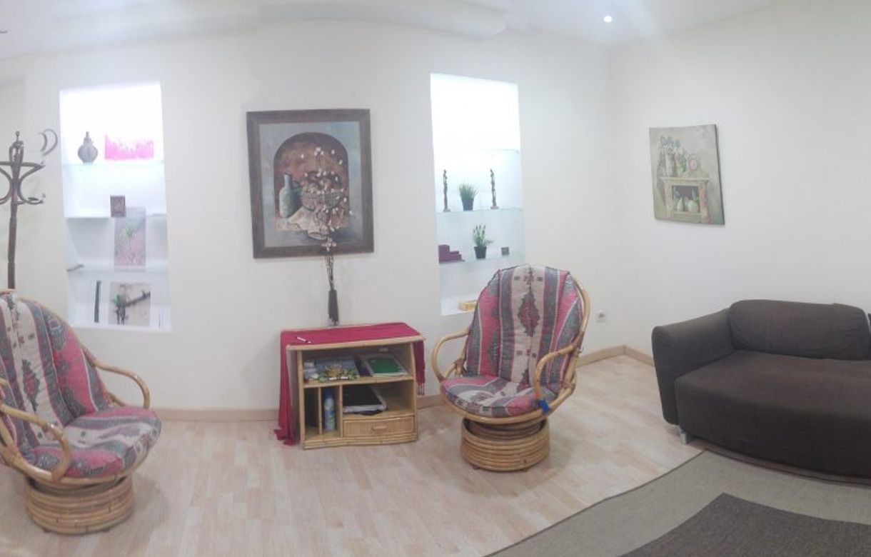 Alquiler de despacho amplio para psicoterapia