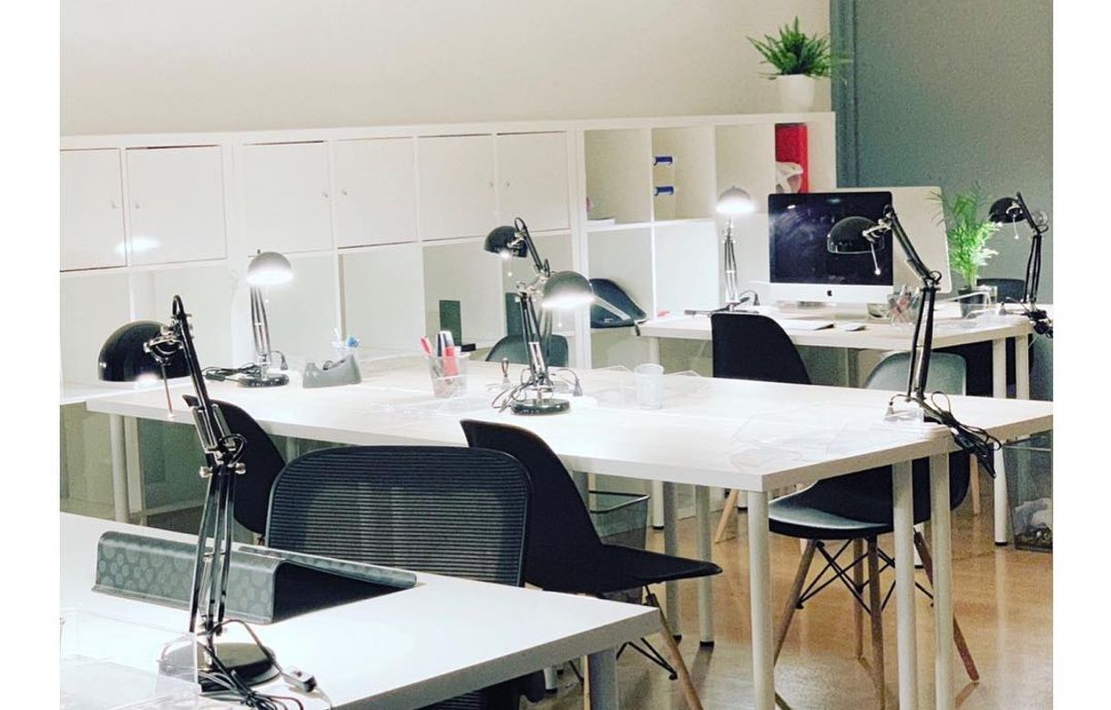 Coworking Lesseps - Image 2