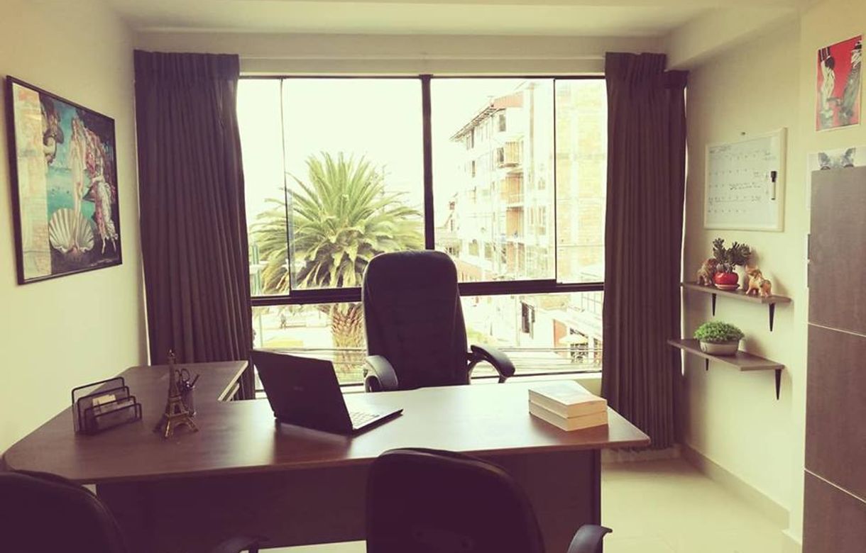 La Oficina Cusco | Despachos | Sala Reuniones - Image 2