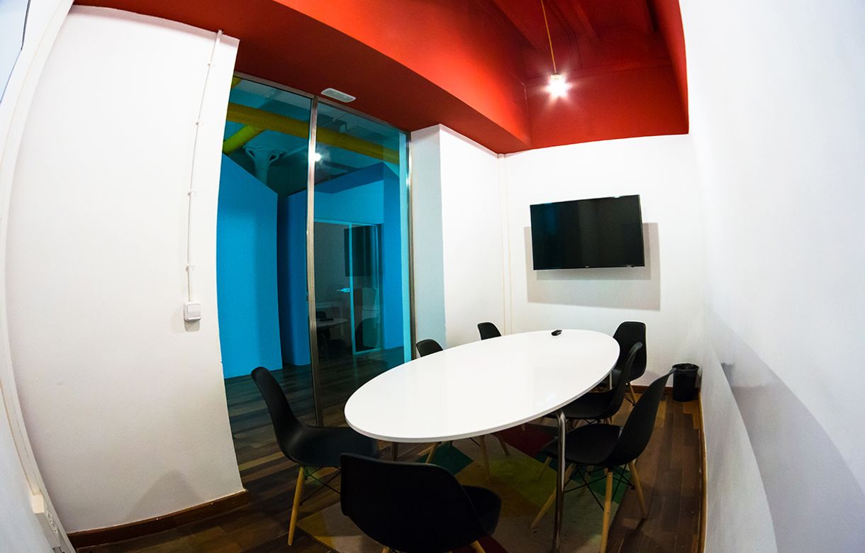 CREC Coworking Sala Moulin Rouge