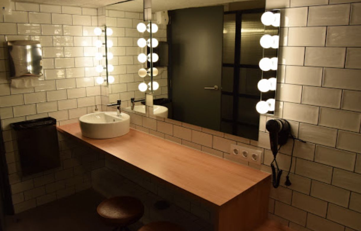 Alquiler salas para conferencias y eventos | Estudio de Grabación y de Fotografía