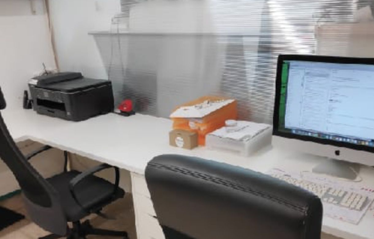 Taller de Rotulación tiene espacio libre para 4 coworkers