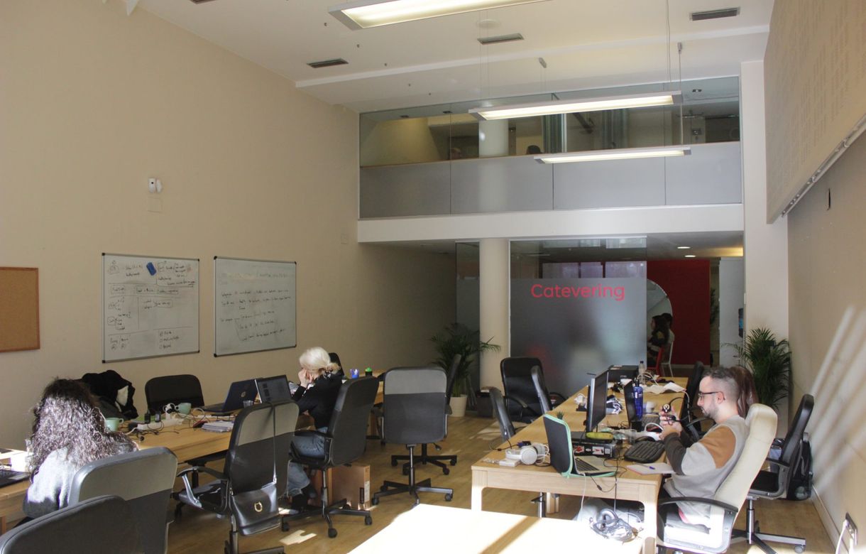 Oficina en centro de Barcelona compartida | Startup