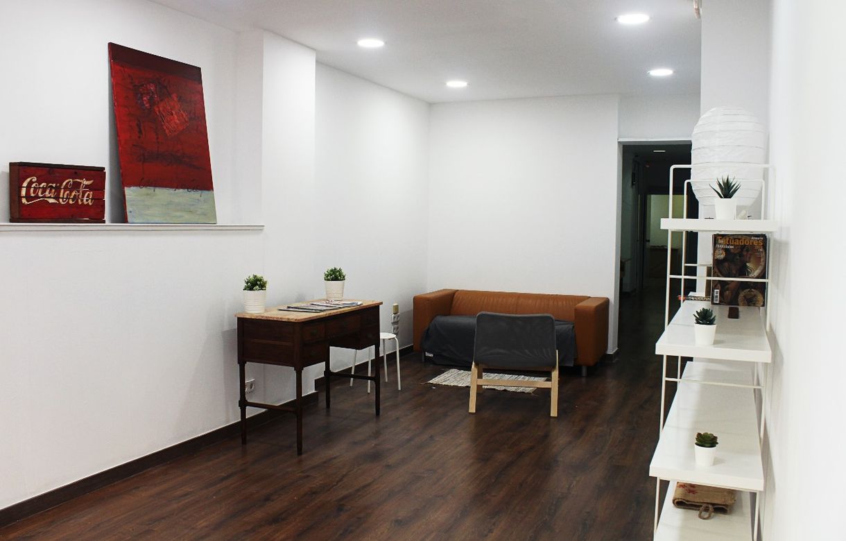 Alquiler de despachos y espacios abiertos junto a la Sagrada Familia