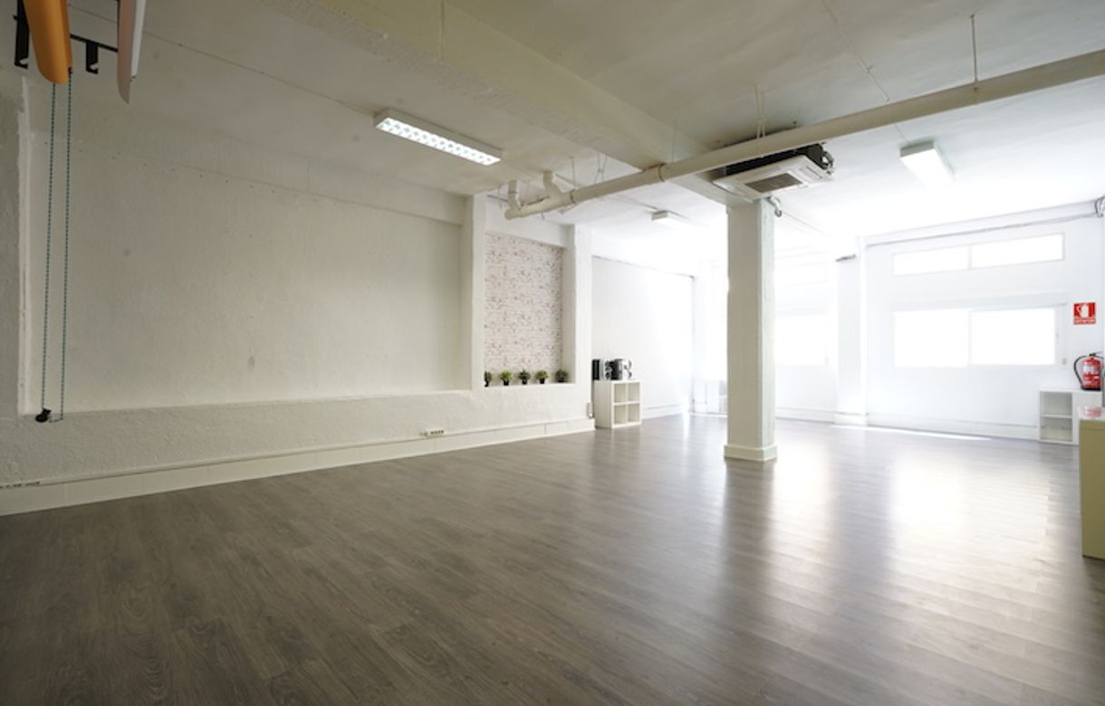 Alquiler estudios baratos Madrid + sala diáfana de 110M