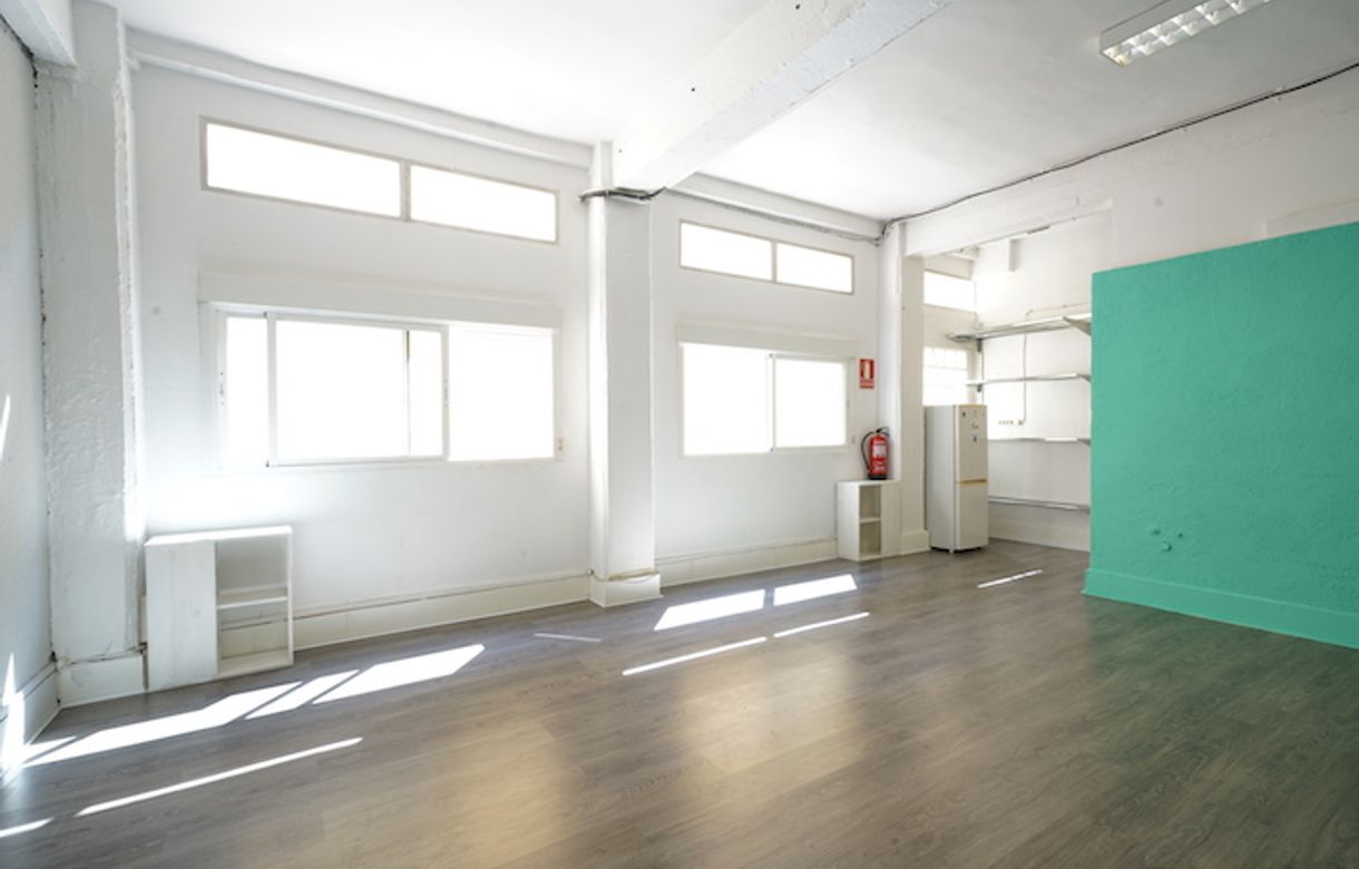 Alquiler estudios baratos Madrid + sala diáfana de 110M