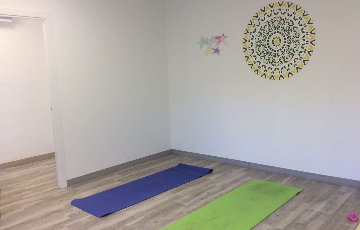 Alquiler de aulas y salas para fitness, bailes y eventos | Barefoot School