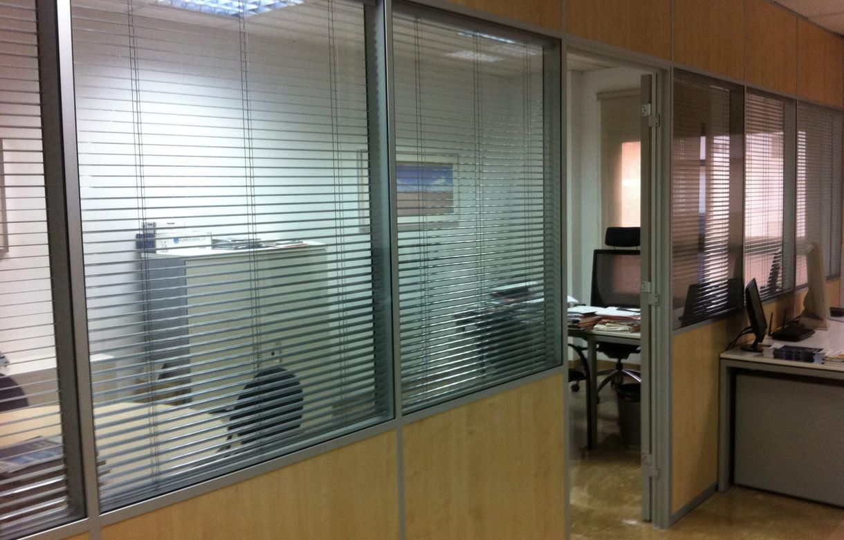 Alquiler oficina céntrica agradable y luminosa para compartir