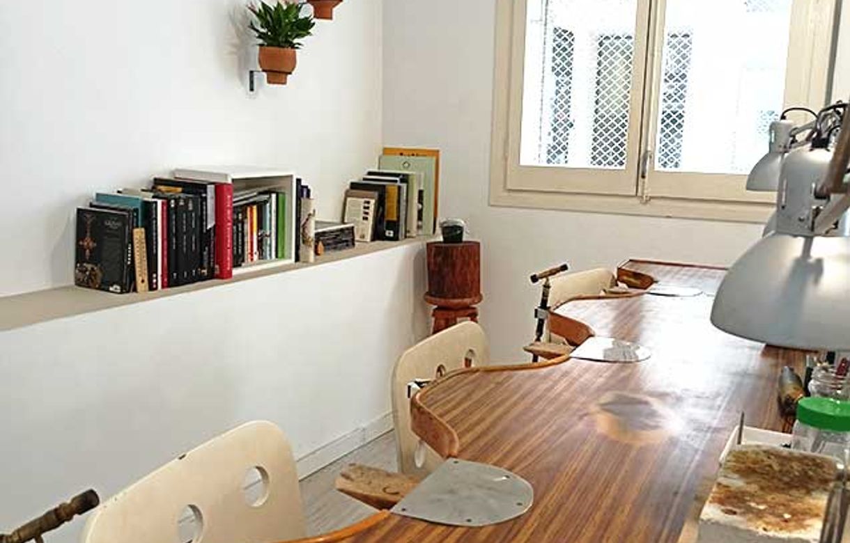 Coworking por horas en taller de joyería