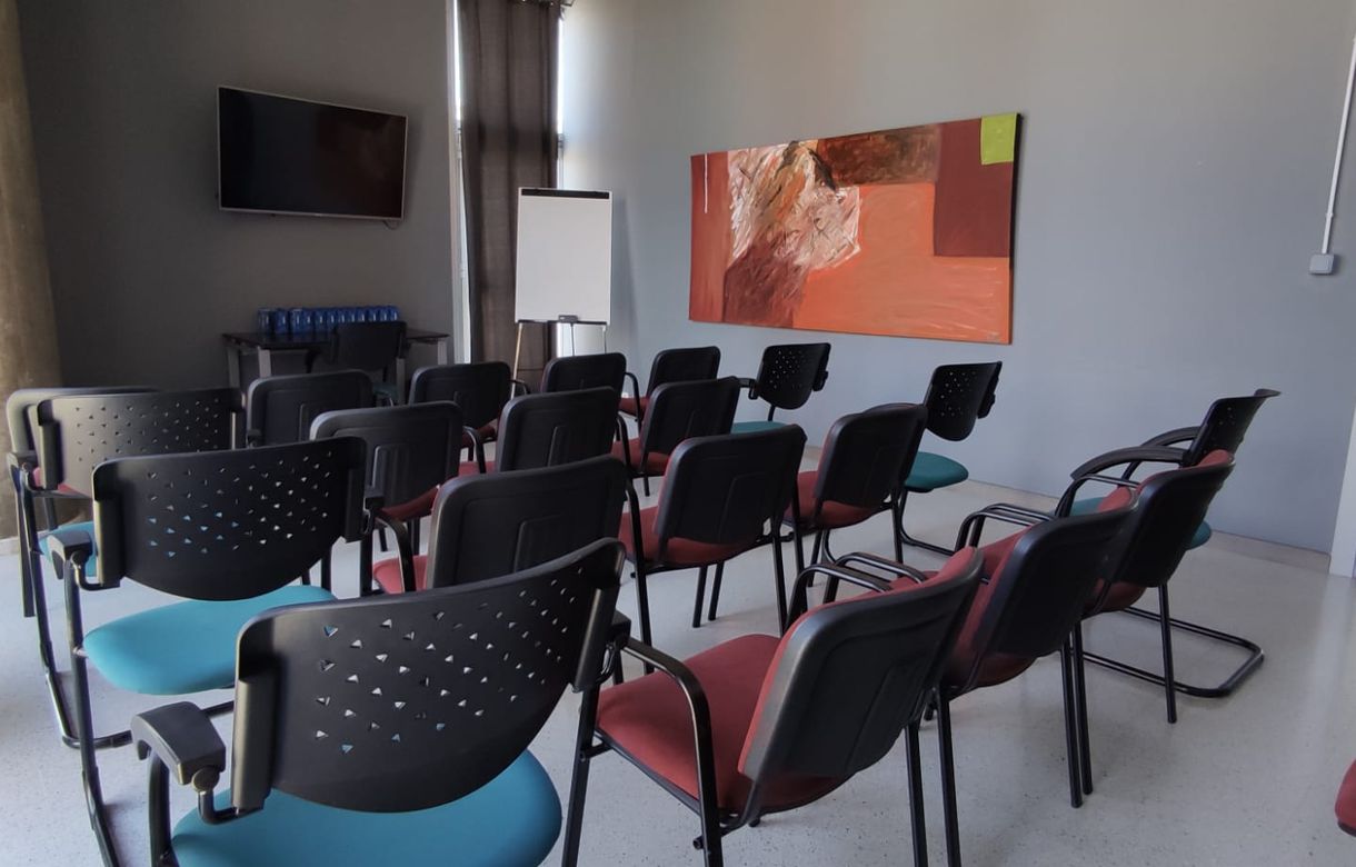 Coworking en Mataró  | Salas de formaciones | Alquiler de despachos