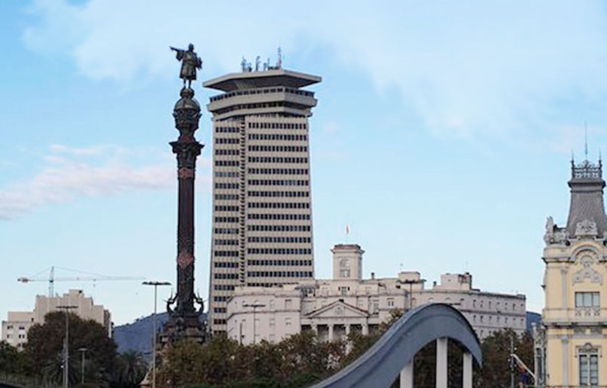 Estudio diseño compartido en el edificio la Torre Colón