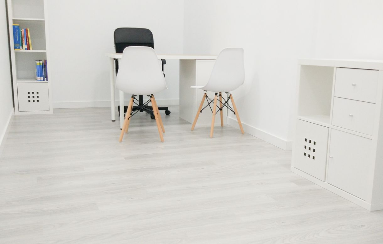 Alquiler sala podología en clínica multidisciplinar