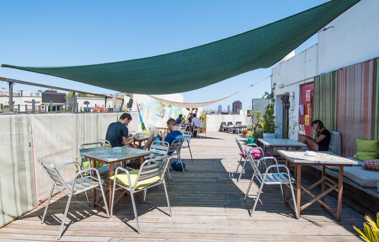 Alquiler de locales para fiestas y eventos | Safestay Gallo Loco Terraza