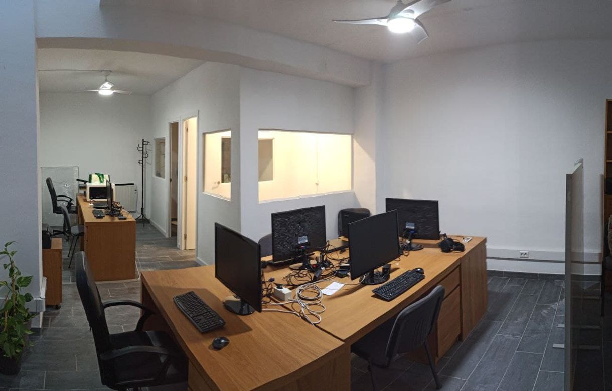 Espacio de trabajo compartido en zona Hospital Clinic