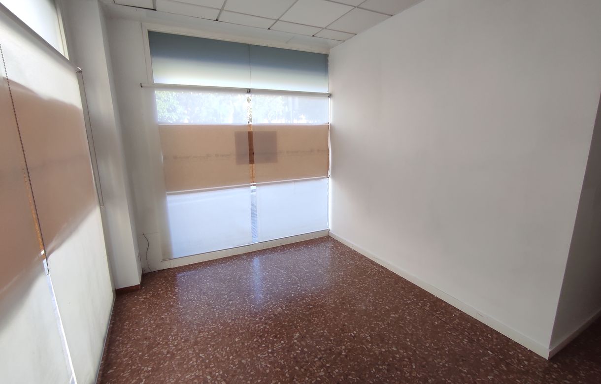 Alquiler local Mataró a pie de calle