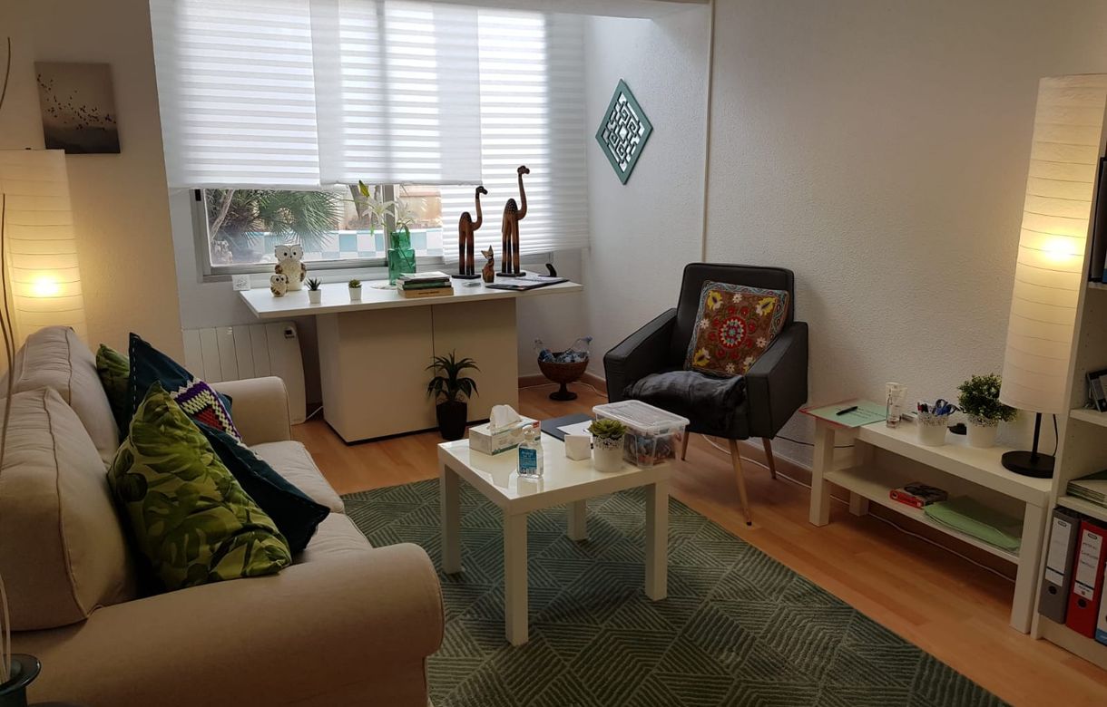 Alquiler consulta Castellón | Gabinete de psicopedagogía, logopedia...