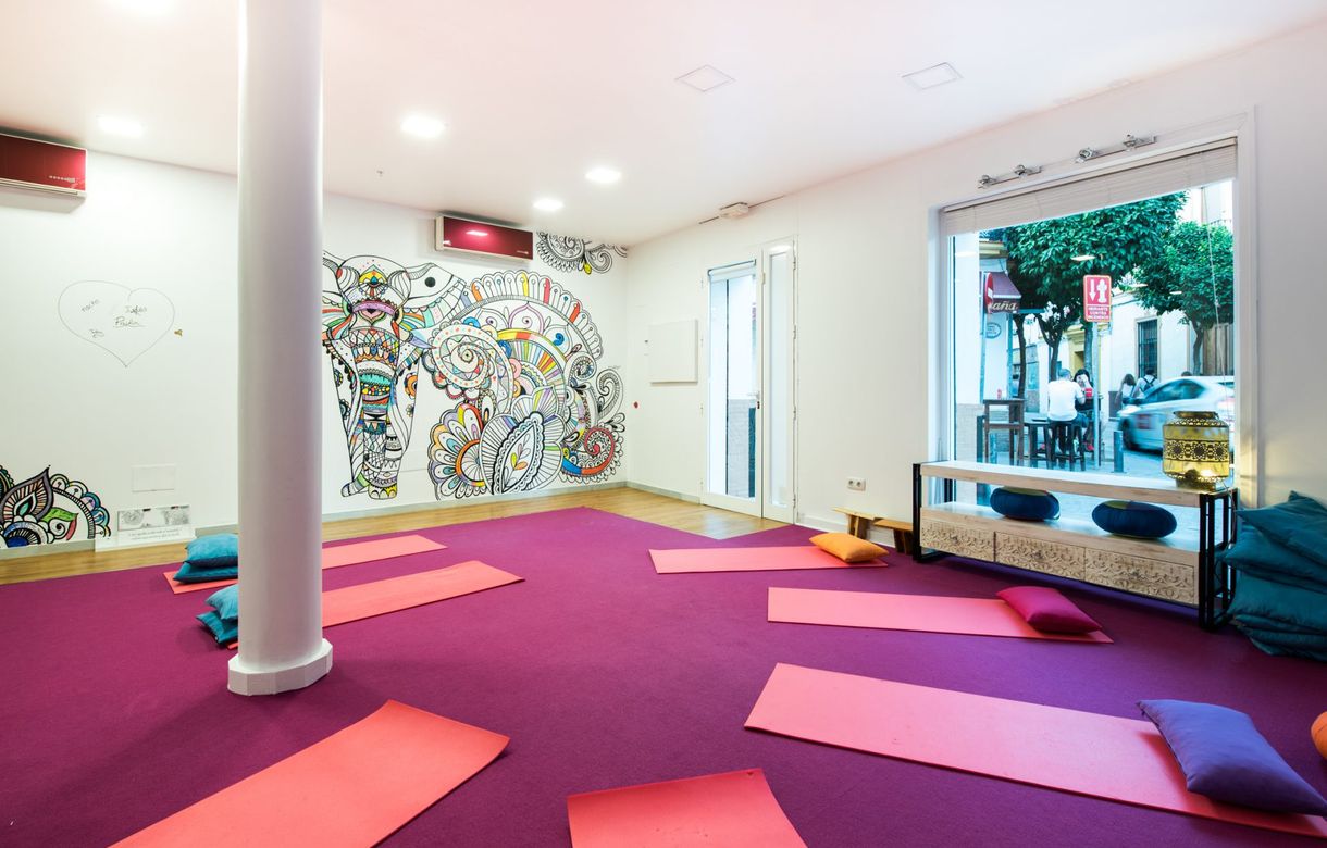 Alquiler sala Sevilla de yoga y meditación
