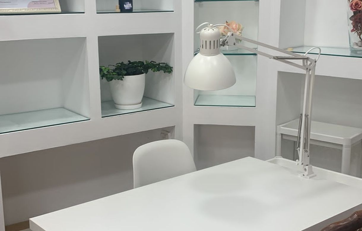 Centro de uñas compartido