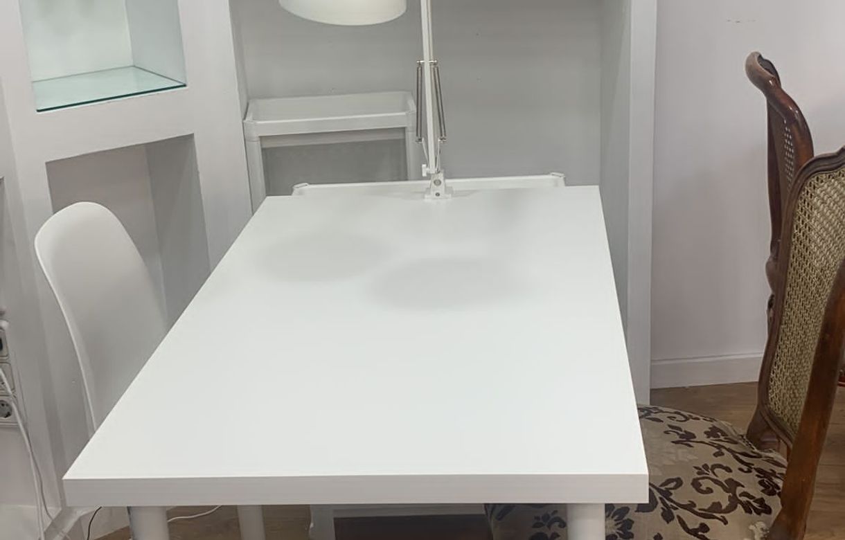 Centro de uñas compartido