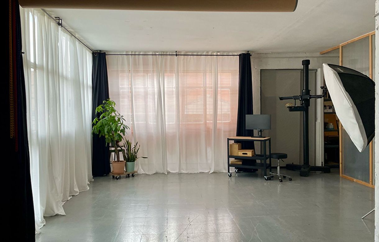 Estudio fotografico Poblenou | Llull_Housestudio |