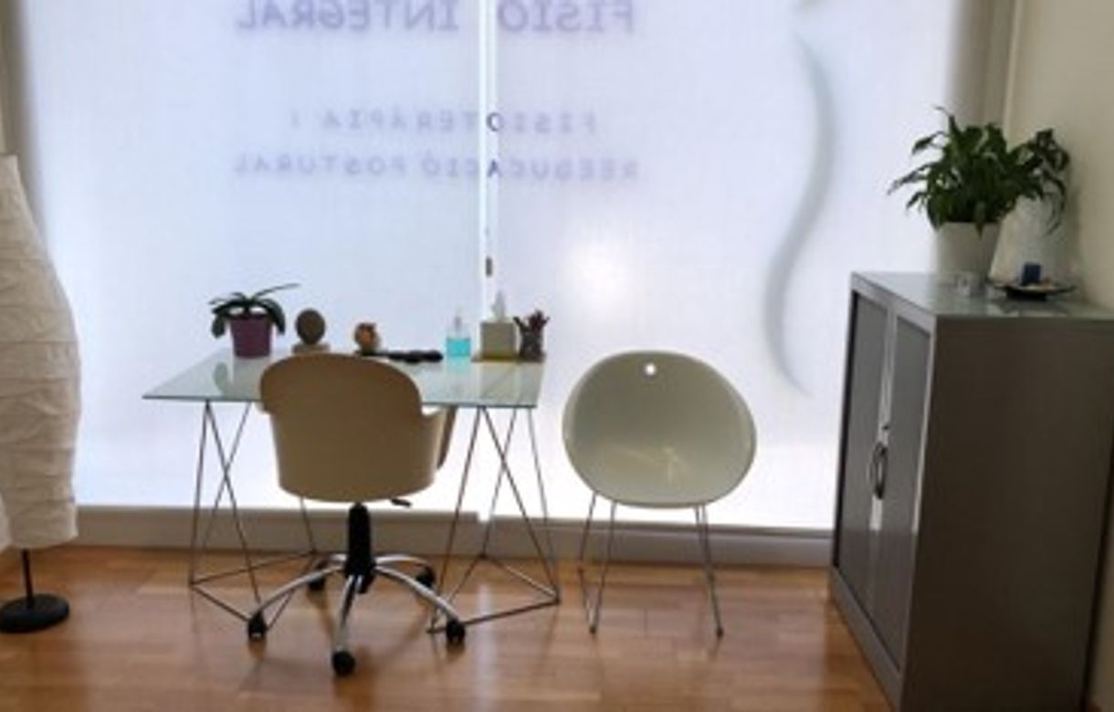 Alquiler sala Girona y despachos